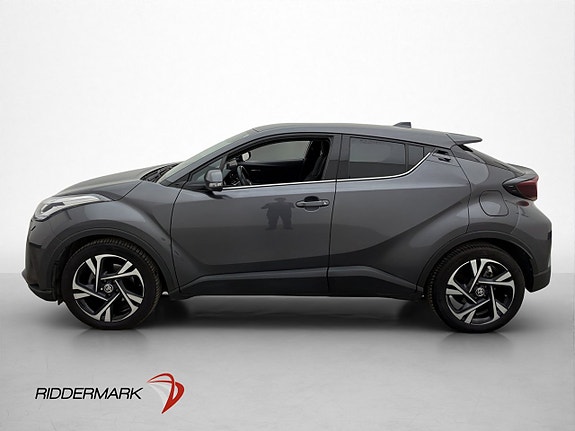 Toyota C-HR 4 of 5