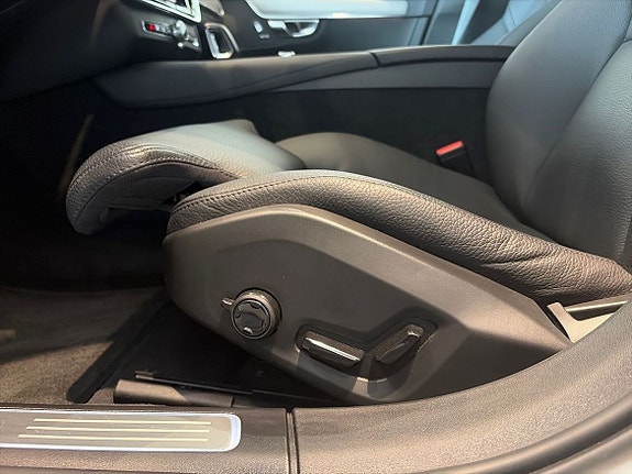 Volvo V90 19 of 22