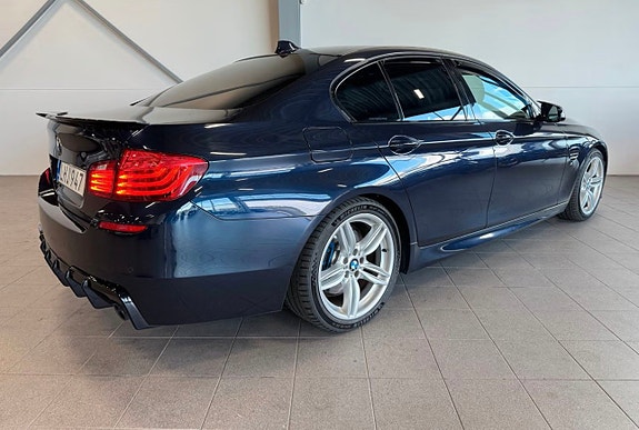 BMW 535i 3 of 5