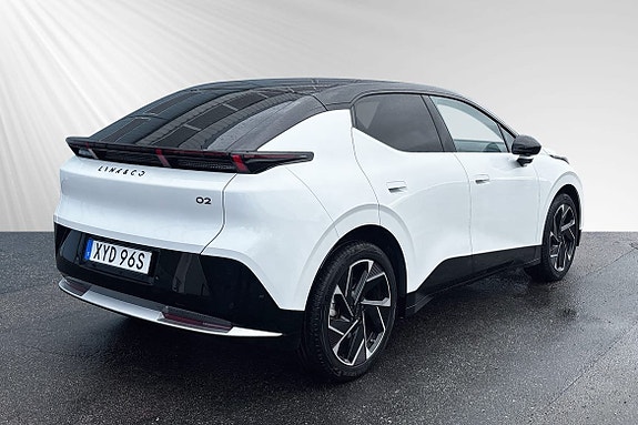 Lynk & Co 02 4 of 15