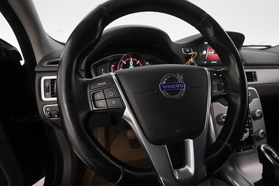 Volvo V70 15 of 27
