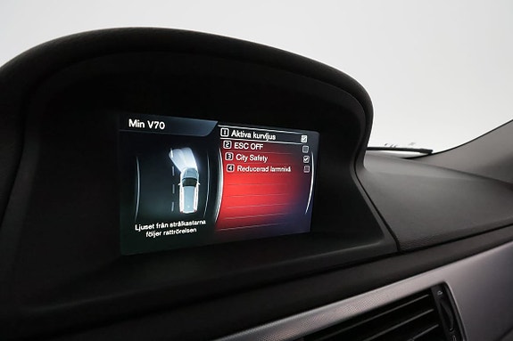 Volvo V70 24 of 27