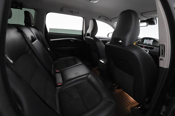 Volvo V70 18 of 27