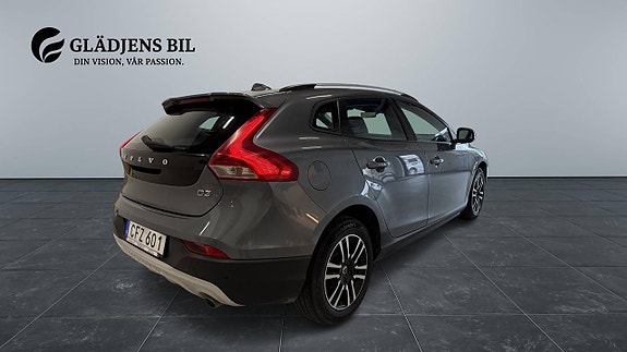 Volvo V40 Cross Country 5 of 5