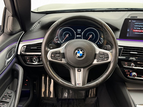 BMW 530e 13 of 30