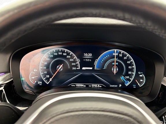 BMW 530e 16 of 30