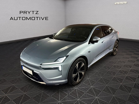 Polestar 4 18 of 21
