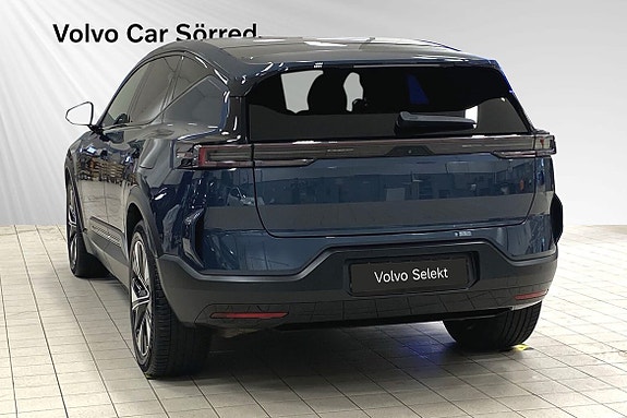 Polestar 3 4 of 17