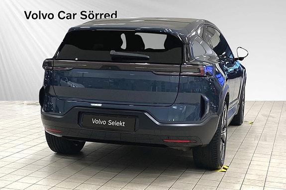 Polestar 3 5 of 17