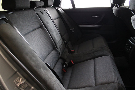 BMW 325i 18 of 18