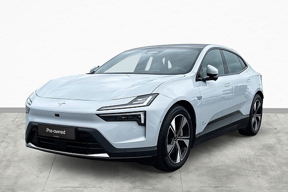 Polestar 4 7 of 18