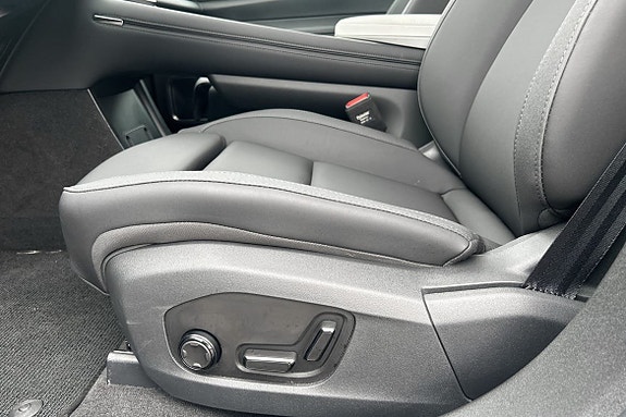 Polestar 4 18 of 18