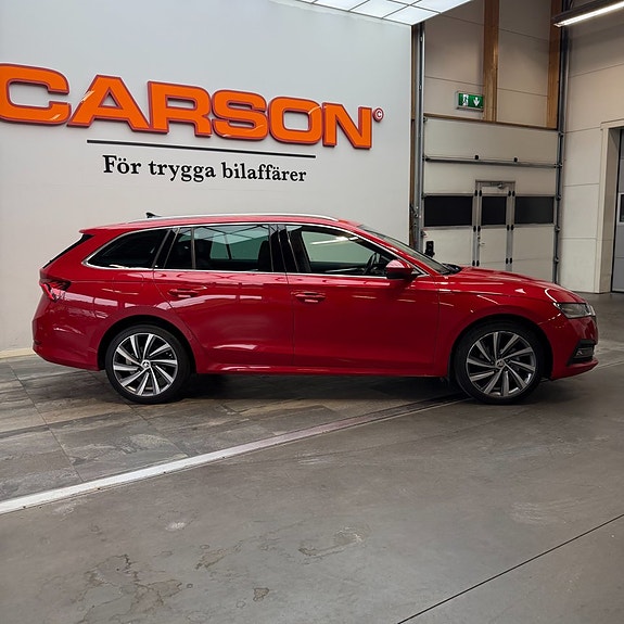 Skoda Octavia 3 of 5