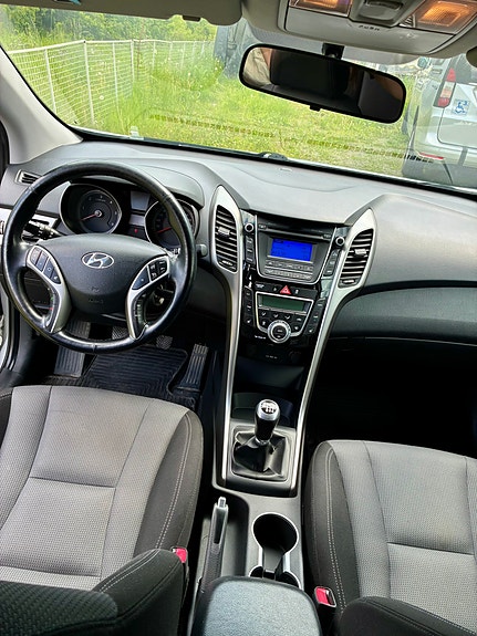 Hyundai i30 7 of 18