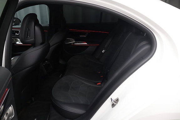 Mercedes-Benz E220 d 13 of 30