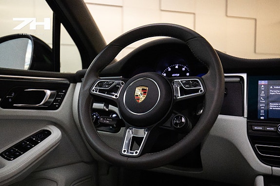 Porsche Macan GTS 11 of 25