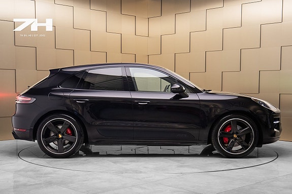Porsche Macan GTS 6 of 25