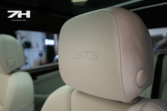 Porsche Macan GTS 18 of 25