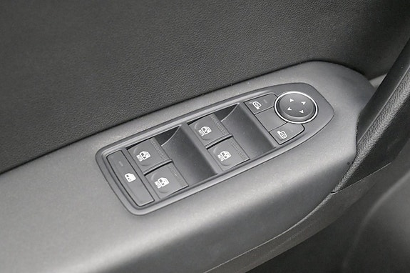 Renault Captur 11 of 27