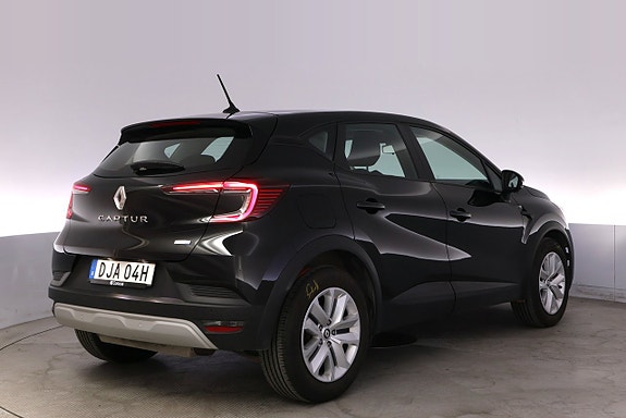 Renault Captur 5 of 27