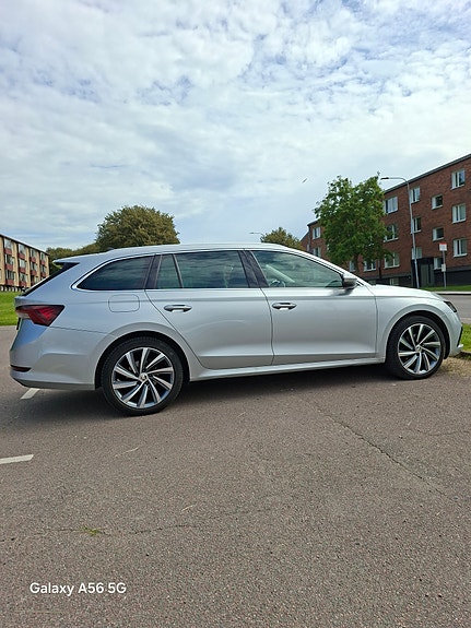 Skoda Octavia 4 of 5