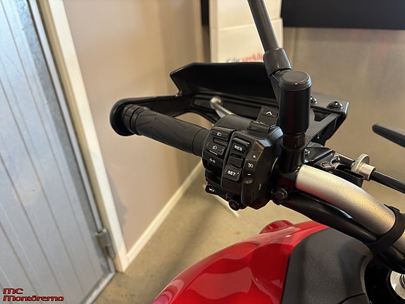 Yamaha TRACER 9 4 of 6