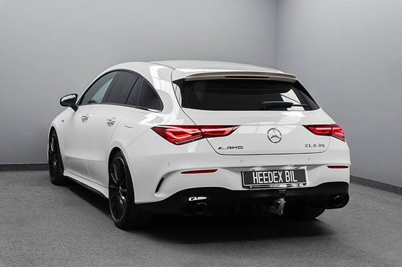 Mercedes-Benz CLA35 5 of 5