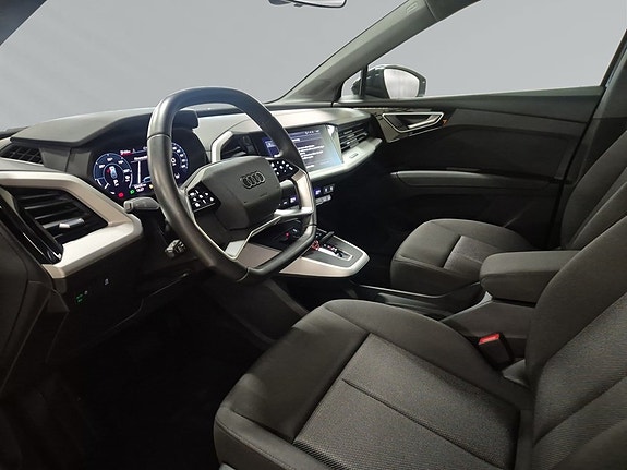 Audi Q4 e-tron 9 of 9