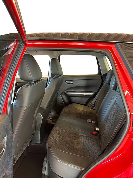 Suzuki Vitara 8 of 10