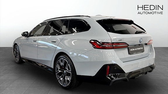 BMW 550e 2 of 5