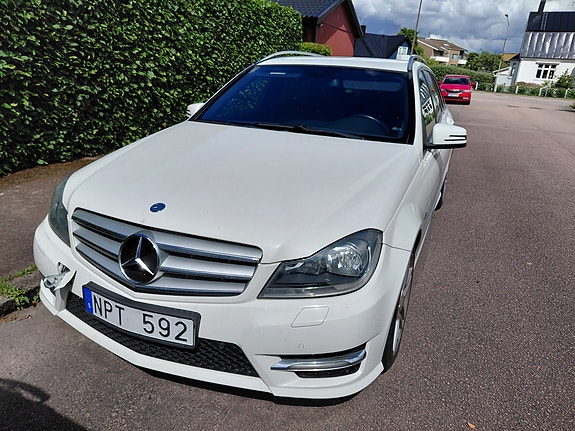 Mercedes-Benz C180 5 of 5