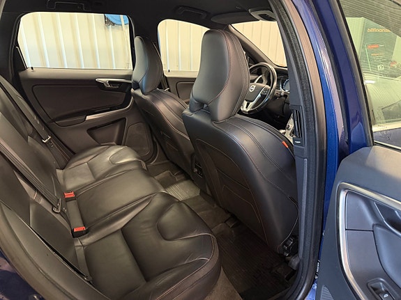 Volvo XC60 7 of 8
