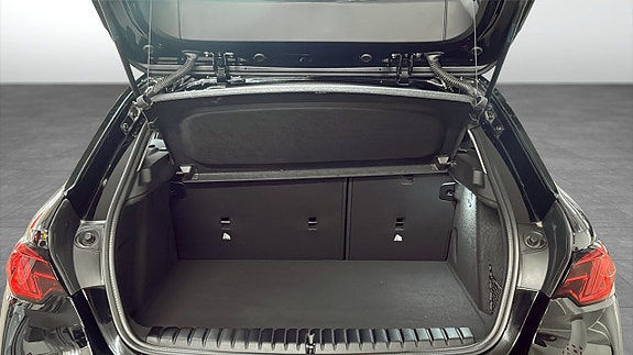 BMW 120 10 of 12