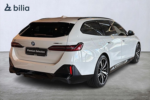 BMW i5 4 of 21