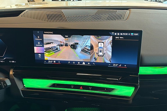BMW i5 18 of 21