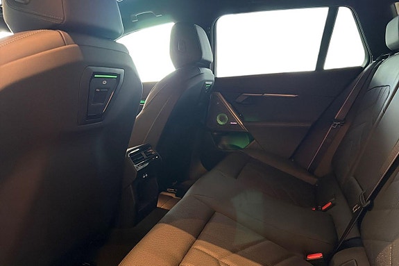 BMW i5 15 of 21