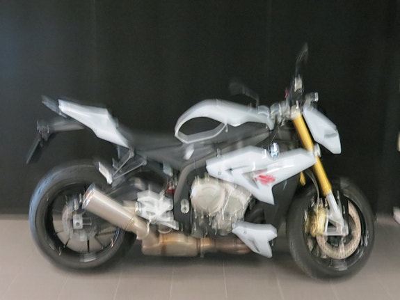 BMW S 1000 R 4 of 6