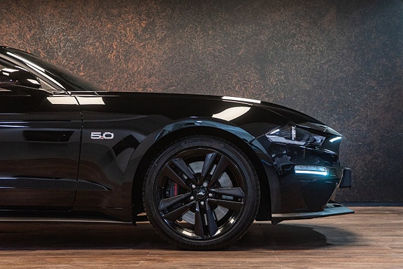 Ford Mustang 5 of 5