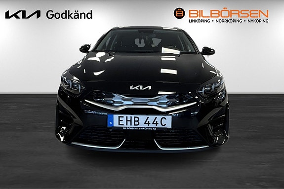 Kia Ceed 2 of 14