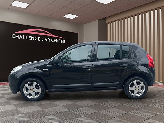 Dacia Sandero 4 of 5