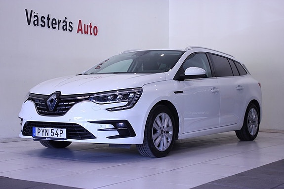 Renault Megane IV 2 of 5