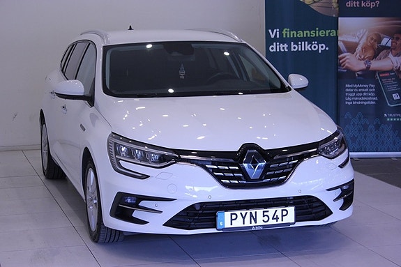 Renault Megane IV 4 of 5
