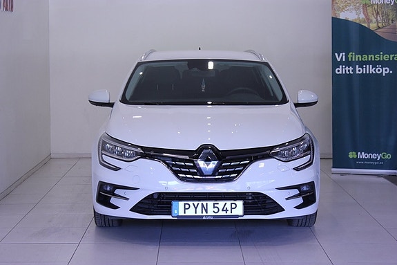 Renault Megane IV 3 of 5
