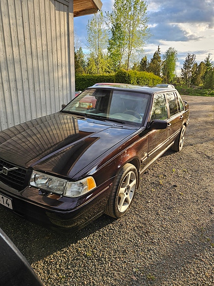Volvo S90 4 of 5