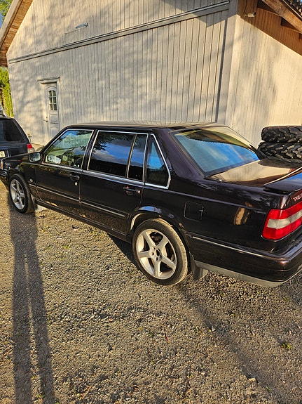 Volvo S90 3 of 5