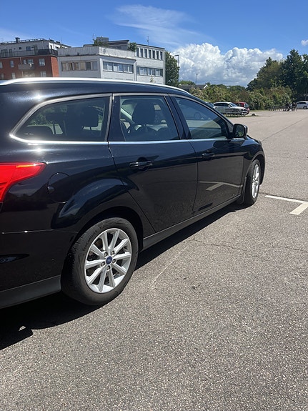 Ford Focus 4 of 7