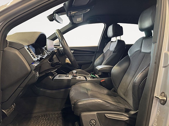 Audi Q5 8 of 24