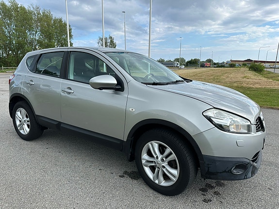 Nissan Qashqai 2 of 5