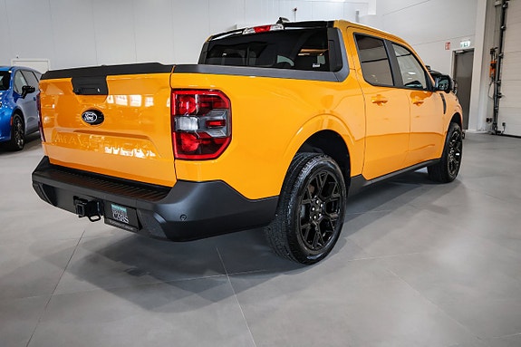 Ford Maverick 7 of 30