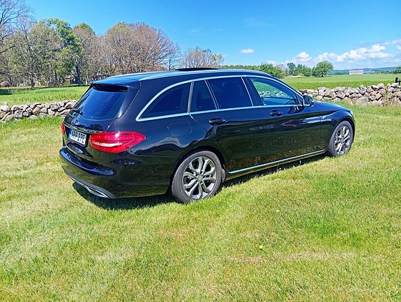 Mercedes-Benz C200 d 5 of 5